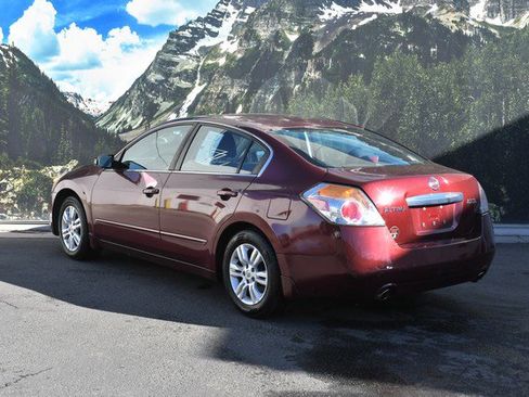 Used 2011 Nissan Altima 2.5 SL w/ 2.5SL Pkg image 9