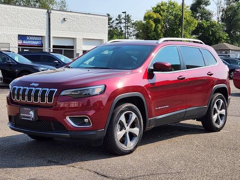 Used 2020 Jeep Cherokee Limited AWD/4WD image 7