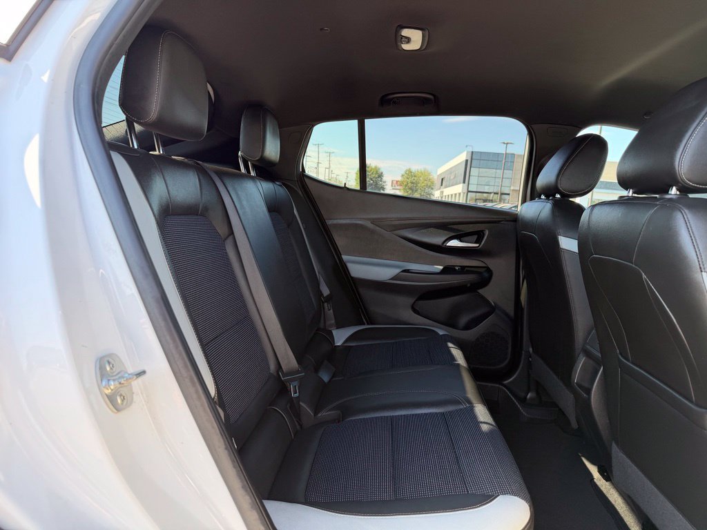 Used 2024 Buick Envista Preferred FWD image 30