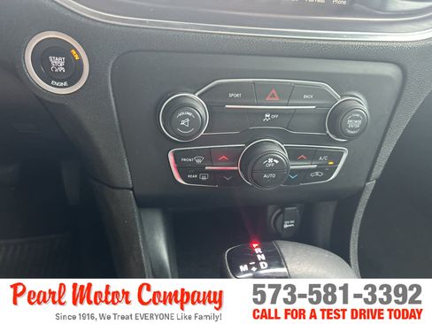 Used 2016 Dodge Charger R/T w/ Blacktop Package RWD image 16