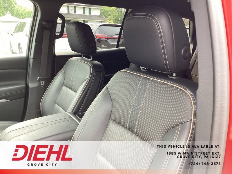 Used 2024 Chevrolet Traverse RS AWD/4WD image 28