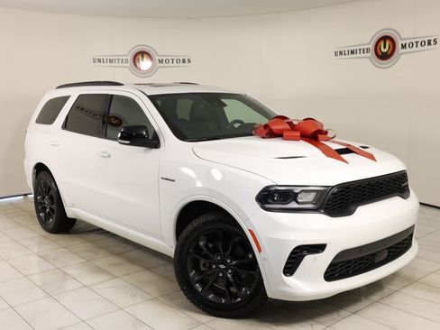 Used 2025 Dodge Durango R/T w/ Blacktop Package AWD/4WD image 1
