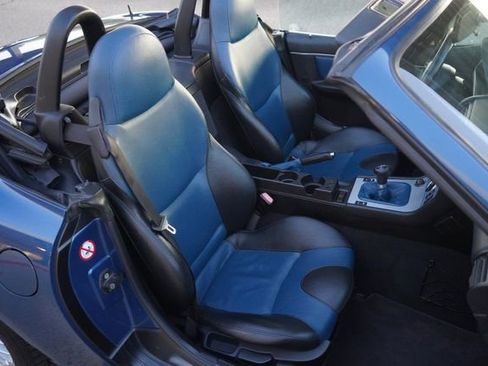 Used 2001 BMW Z3 3.0i RWD image 67