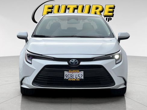 Used 2023 Toyota Corolla Hybrid Sedan image 9