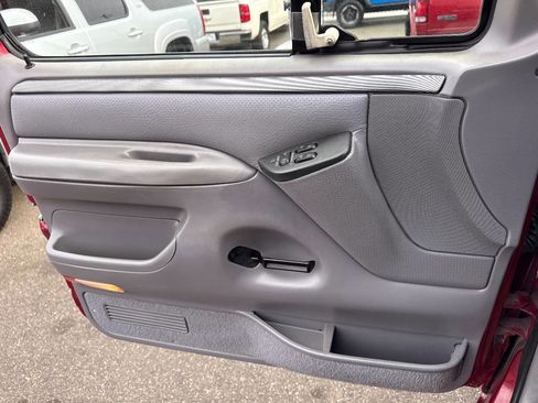 Used 1995 Ford F250 XLT 2dr 4WD Extended Cab LB HD image 20