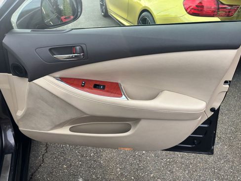 Used 2011 Lexus ES 350 image 16