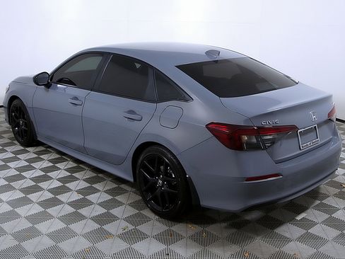 Used 2025 Honda Civic Sport image 9