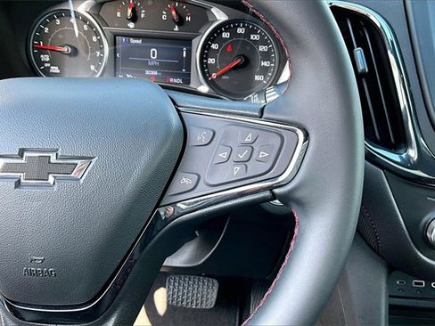 Used 2024 Chevrolet Equinox RS image 12