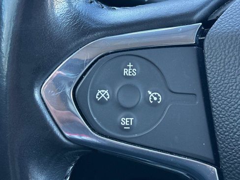 Used 2019 Chevrolet Traverse LT image 27