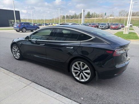 Used 2018 Tesla Model 3 Long Range image 3