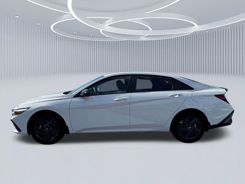New 2026 Hyundai Elantra Sport FWD image 3