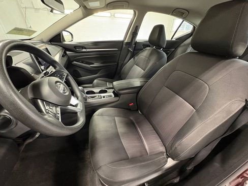 Used 2023 Nissan Altima 2.5 SV AWD/4WD image 17
