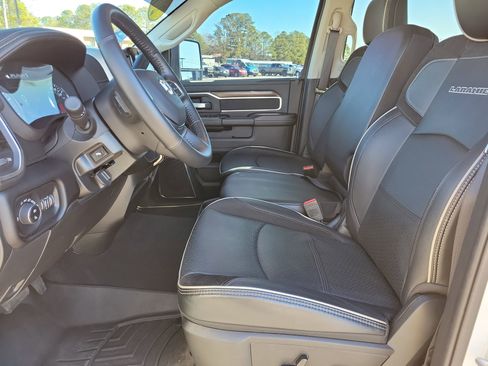 Used 2024 RAM 2500 Laramie image 14