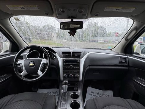 Used 2011 Chevrolet Traverse LT w/ LPO, 'HIT The Road' Package AWD/4WD image 12
