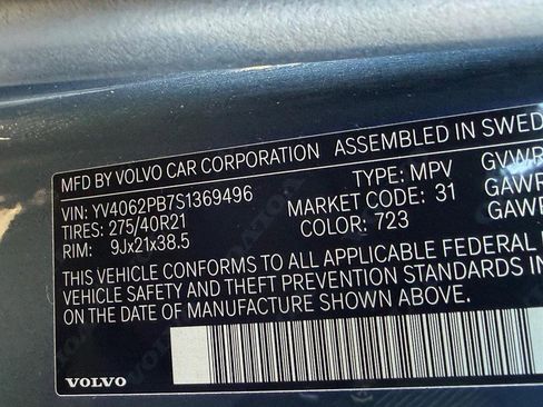 Used 2025 Volvo XC90 B6 Plus image 22