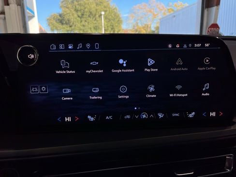 New 2026 Chevrolet Traverse LT w/ LPO, Floor Liner Package image 15