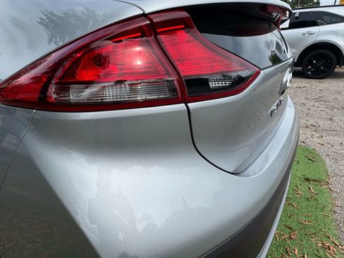 Used 2020 Hyundai Ioniq Blue image 20