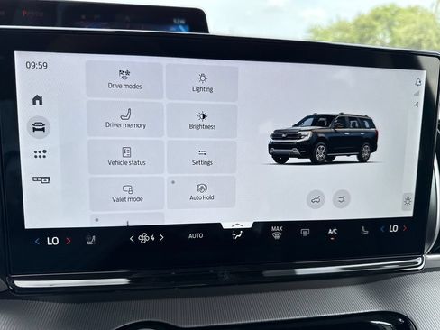 New 2027 Ford Expedition Max Active RWD image 29