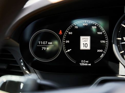 Used 2020 Porsche 911 Carrera 4S w/ Premium Package image 54