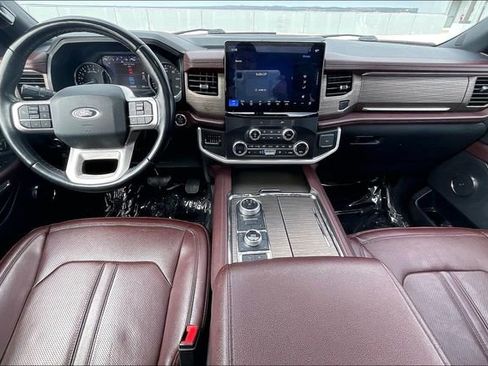 Used 2023 Ford Expedition Limited AWD/4WD image 15