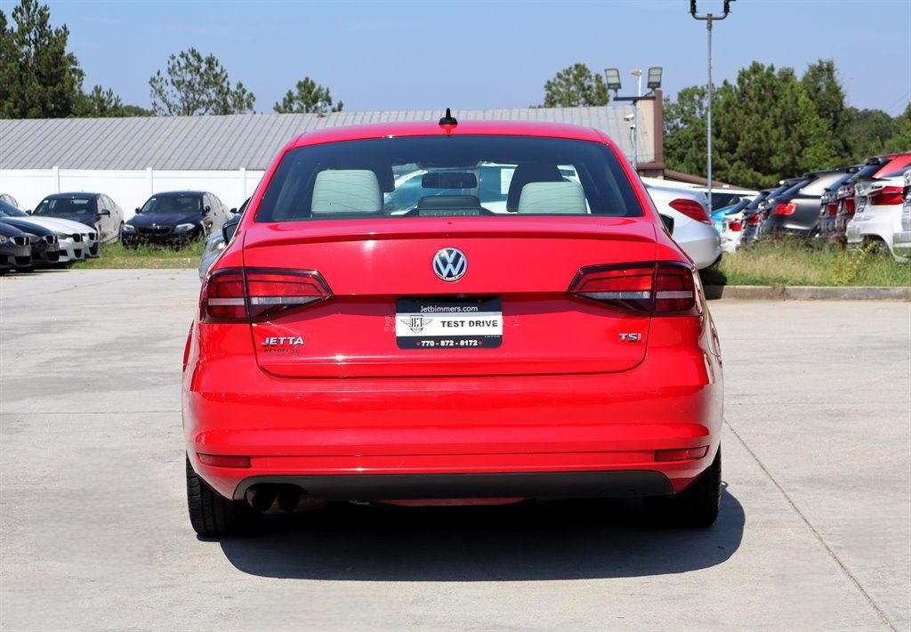Used 2016 Volkswagen Jetta Sport FWD image 6
