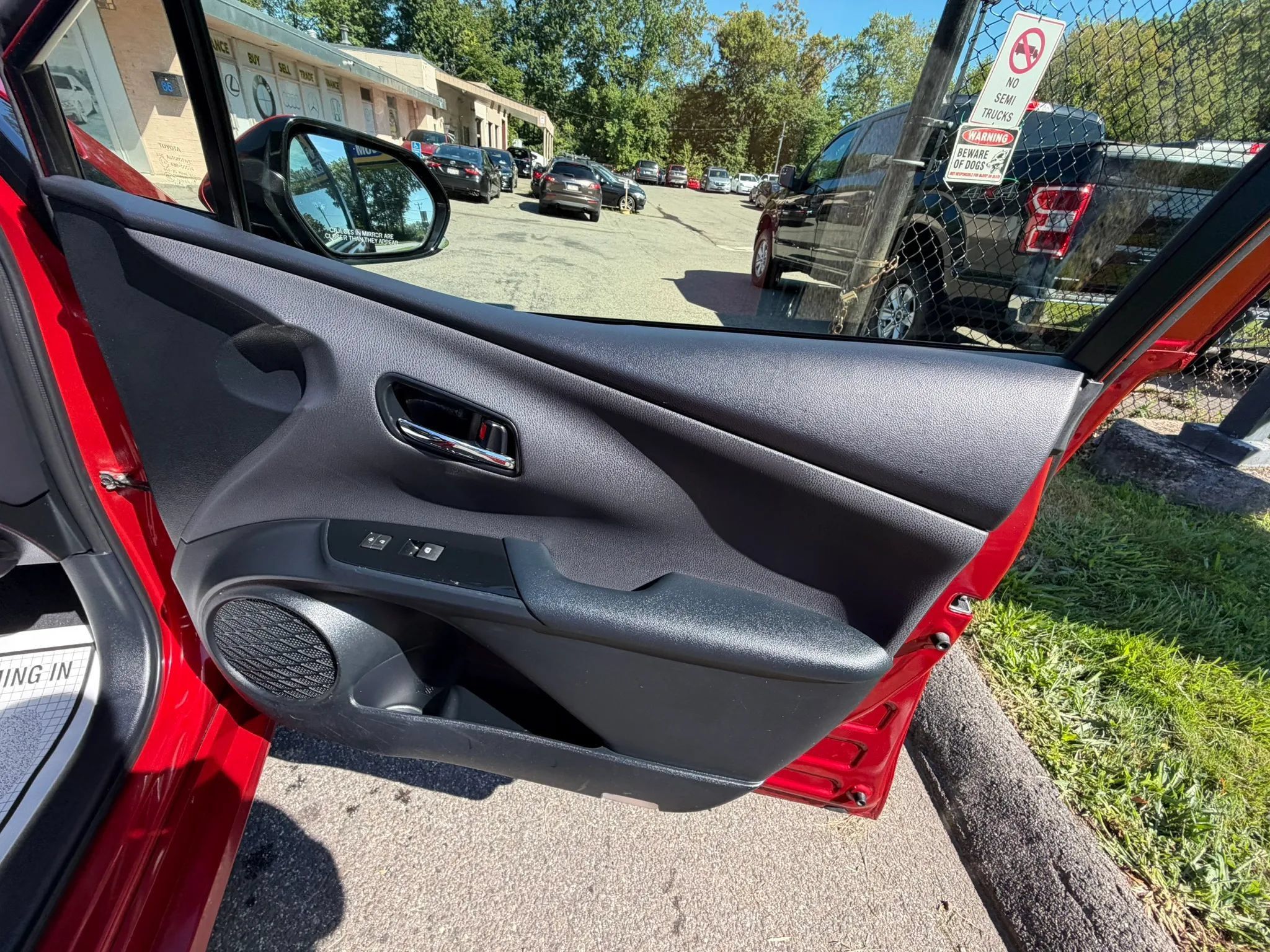 Used 2016 Toyota Prius Three Touring FWD image 14