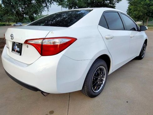 Used 2016 Toyota Corolla L FWD image 5