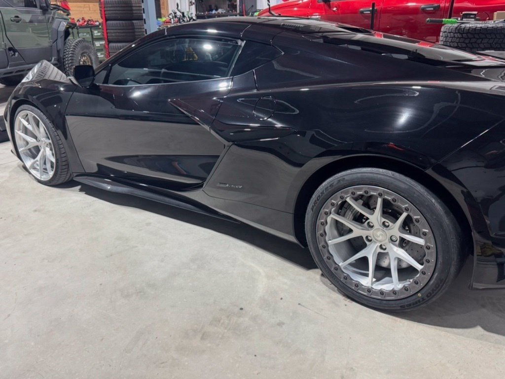 Used 2025 Chevrolet Corvette E-Ray w/ ZER Performance Package AWD/4WD image 11