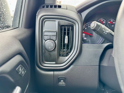 Used 2023 Chevrolet Silverado 1500 W/T RWD image 17