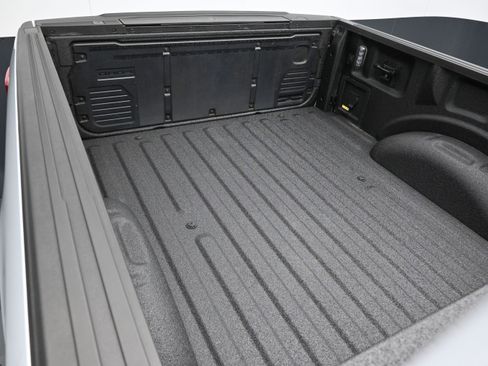 Used 2022 Ford F150 XLT w/ Equipment Group 302A High AWD/4WD image 19