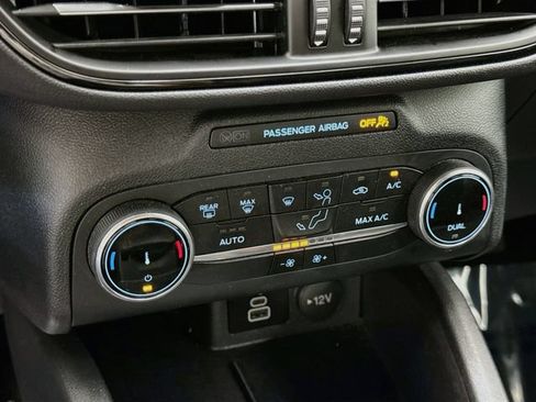 Certified 2025 Ford Escape ST-Line FWD image 15