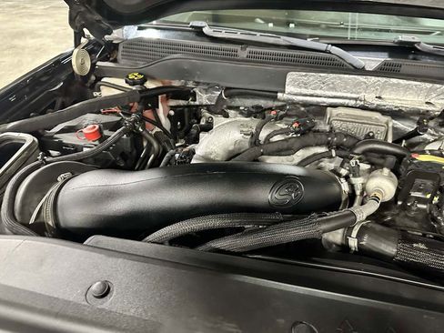 Used 2019 Chevrolet Silverado 2500 High Country w/ Duramax Plus Package image 39