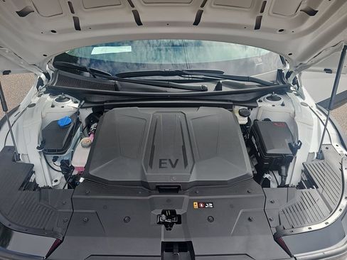 New 2026 Hyundai Ioniq 5 SEL RWD image 31
