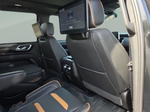 Used 2024 GMC Yukon AT4 w/ Technology Package image 33