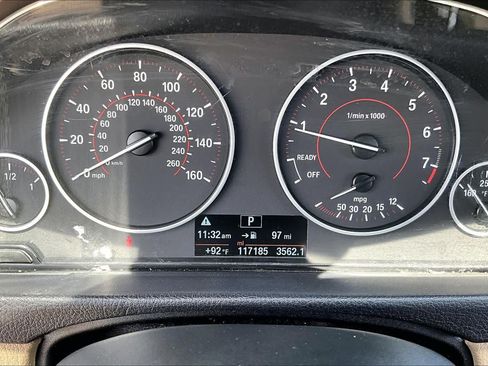 Used 2017 BMW 330i Sedan RWD image 22