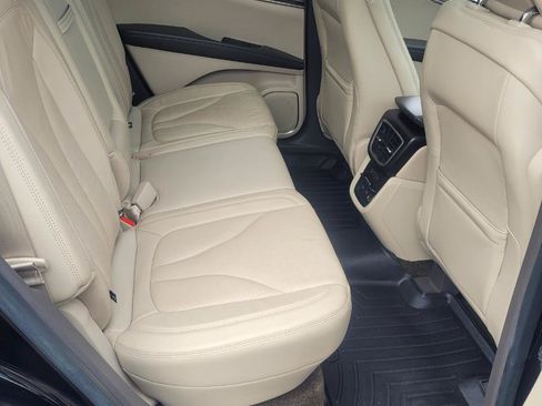 Used 2017 Lincoln MKX Reserve AWD/4WD image 26