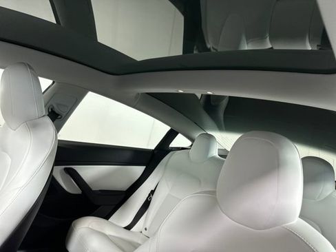 Used 2020 Tesla Model 3 Long Range image 12