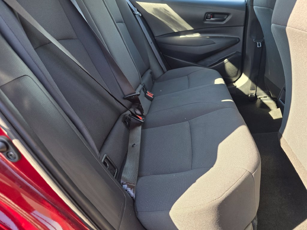 Certified 2022 Toyota Corolla LE w/ Carpet Mat Package (TMS) FWD image 17
