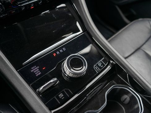 Used 2023 Jeep Grand Cherokee 4WD 4xe w/ Luxury Tech Group II image 22
