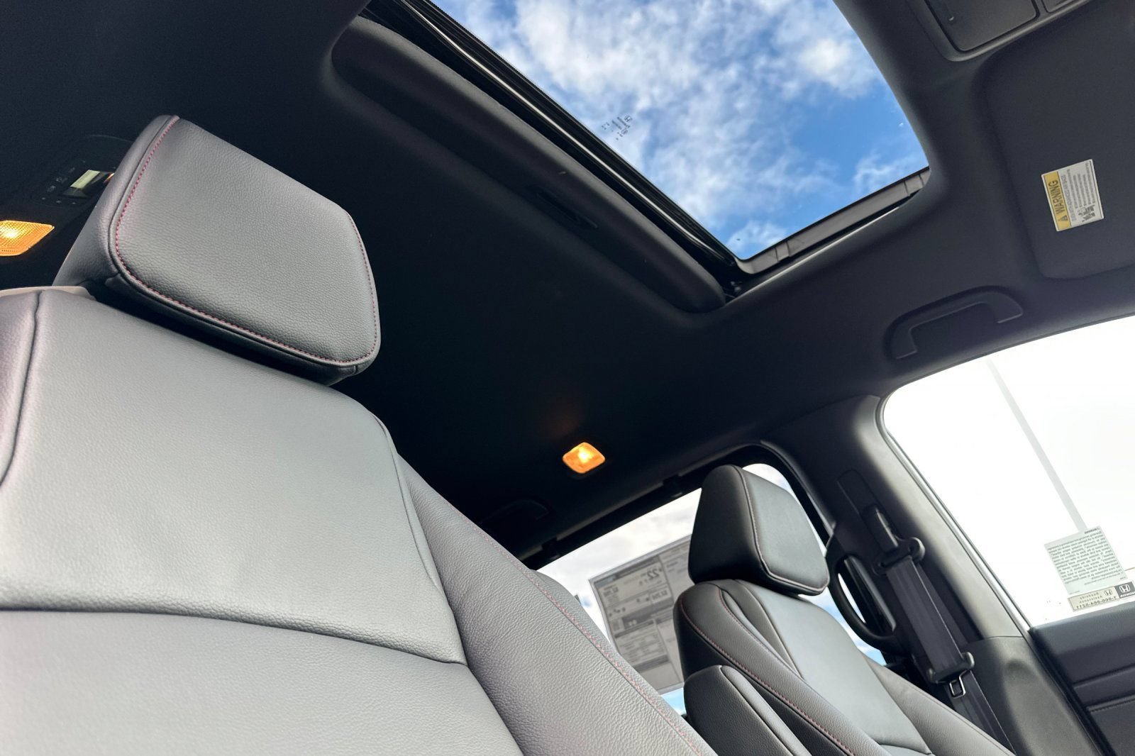Certified 2026 Honda Odyssey Sport-L image 18