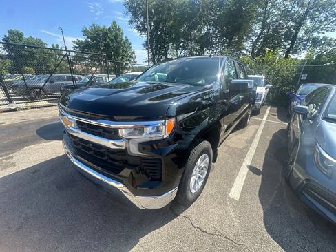 Used 2026 Chevrolet Silverado 1500 LT RWD image 3
