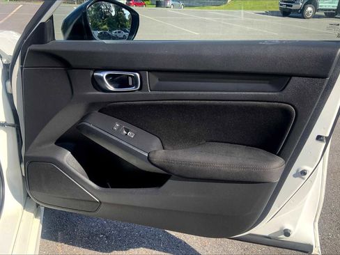 Used 2025 Honda Civic Sport image 22