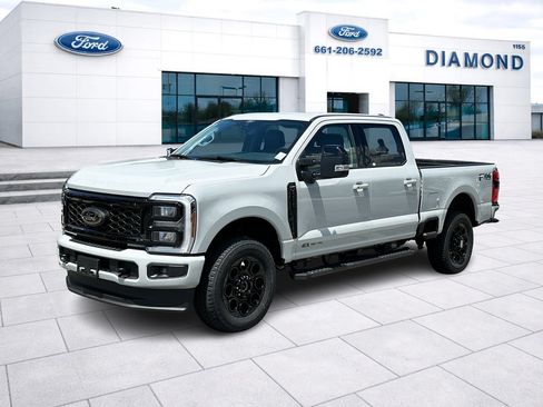 New 2026 Ford F250 Lariat w/ Black Appearance Package AWD/4WD image 1
