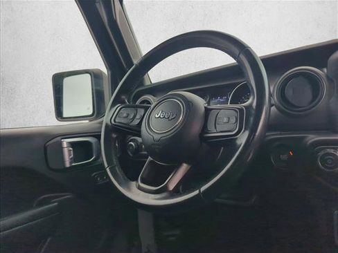 Used 2022 Jeep Wrangler Sport AWD/4WD image 26