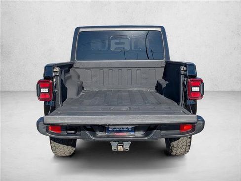 Used 2020 Jeep Gladiator Overland image 6