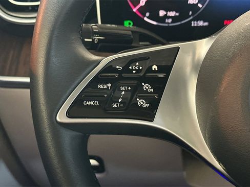 Certified 2025 Mercedes-Benz C 300 Sedan image 29