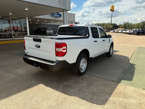 New 2025 Ford Maverick XL w/ Equipment Group 101A image 38