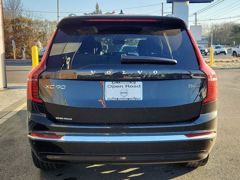 Used 2026 Volvo XC90 B6 Ultra w/ Protection Package image 5