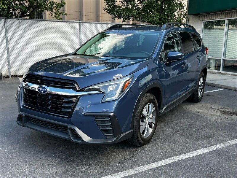 Used 2024 Subaru Ascent Premium w/ Convenience Package AWD/4WD image 3