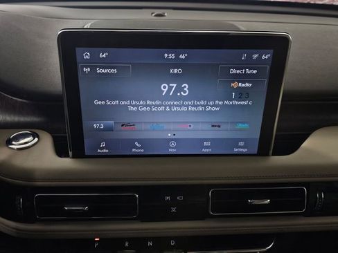 Used 2020 Lincoln Aviator Reserve w/ Equipment Group 201A image 35